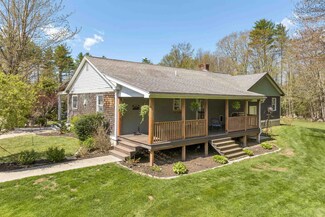 77 Hatch Corner Rd, Meredith, NH 03253