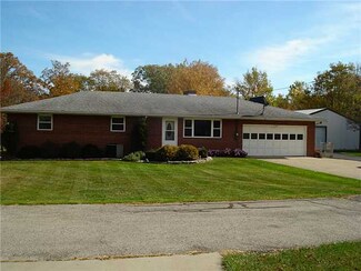 17798 N Pansy Ln, Grand Rapids, OH 43522