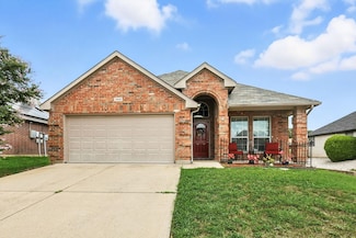 3420 Tommy Watkins Dr, Haltom City, TX 76117