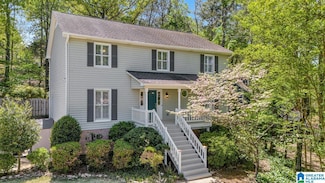 6025 Woodvale Ct, Helena, AL 35080