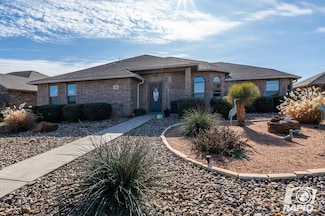 5010 Red Oak Ln, San Angelo, TX 76904