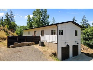714 Washington 141, Husum, WA 98623