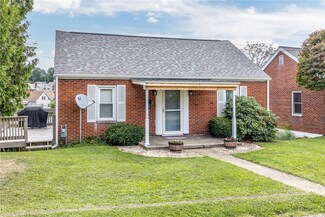 50 Leet St, Washington, PA 15301