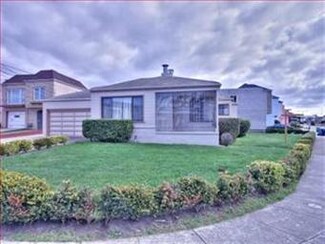 2270 Sloat Blvd, San Francisco, CA 94116