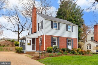 2917 Marshall St, Falls Church, VA 22042