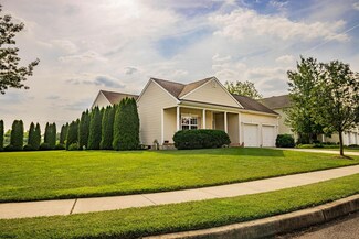 98 Centennial Dr, Hammonton, NJ 08037