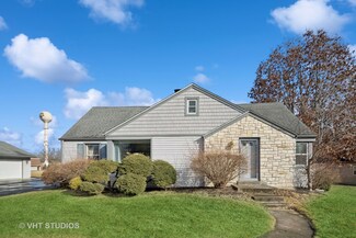 301 Harvey Ave, Wood Dale, IL 60191