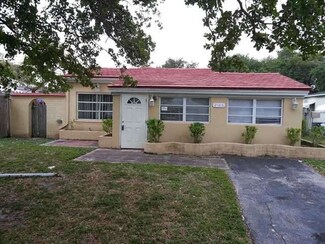 2166 NE 181st St, North Miami Beach, FL 33162