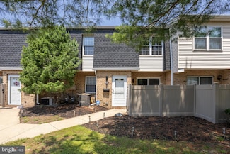 2193 Harbour Dr Unit 2193, Palmyra, NJ 08065