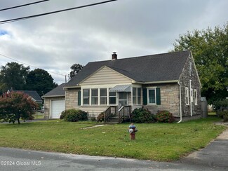 1619 Bernice St, Schenectady, NY 12303