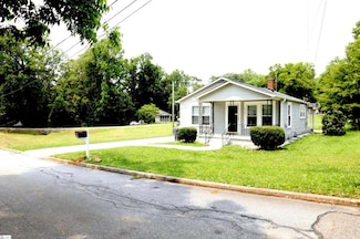 210 Mc Dowell St, Laurens, SC 29360