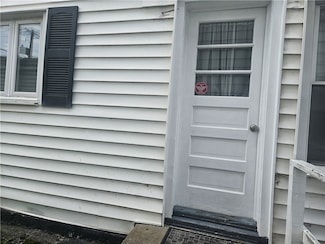 34 Bridge St, Seneca Falls, NY 13148