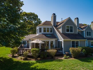 31 Hidden Bay Dr Unit 31, South Dartmouth, MA 02748
