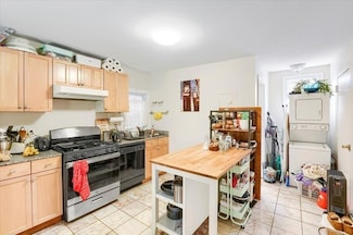 289 Elm St Unit 2, Cambridge, MA 02139