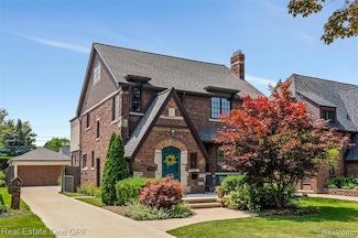 713 University Place, Grosse Pointe, MI 48230