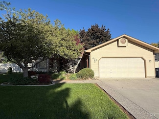 625 Trotter Dr, Twin Falls, ID 83301