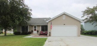 5520 W Chasefield Cir, McHenry, IL 60050