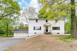 5361 Sandusky Rd, Lima, OH 45801