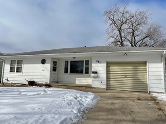 351 Idaho St, Waterloo, IA 50703