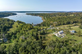 83 Reach Rd, Sargentville, ME 04673