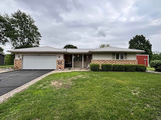 3046 Indiana 25, Warsaw, IN 46580