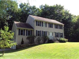 110 Whitins Rd, Sutton, MA 01590