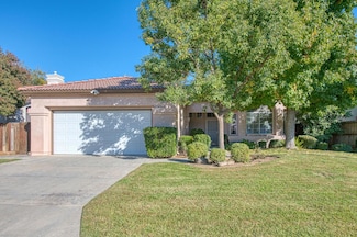 7076 N Gregory Ave, Fresno, CA 93722