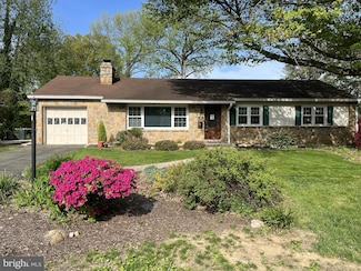 124 Wynnwood Dr, Wilmington, DE 19810