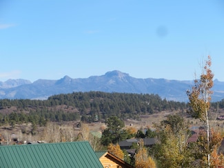 905 Hills Cir, Pagosa Springs, CO 81147