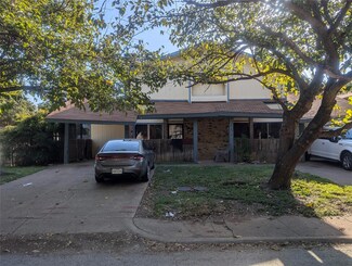2612 Santa Barbara Dr, Grand Prairie, TX 75052