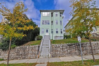 10 Harlow St, Worcester, MA 01605