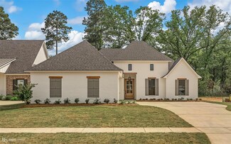 170 St Andrews Ln, Benton, LA 71006