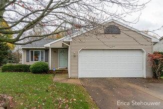 5298 Mulligan Dr SW, Wyoming, MI 49509