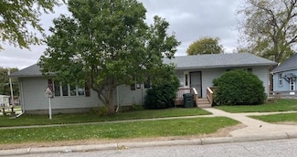 1026 S 26th St, Fort Dodge, IA 50501