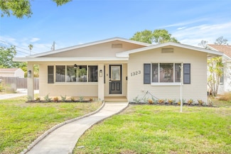 1323 48th Ave N, Saint Petersburg, FL 33703