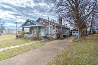 221 E Cincinnati Ave, Muskogee, OK 74403
