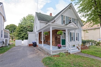 48 Lincoln St, Hudson, MA 01749