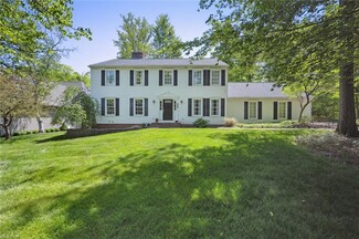 557 Fox Run Trail, Aurora, OH 44202