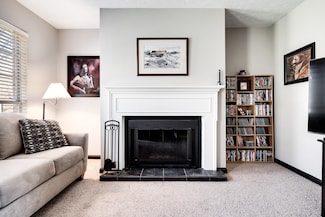 373 Huntington Ridge Dr, Nashville, TN 37211