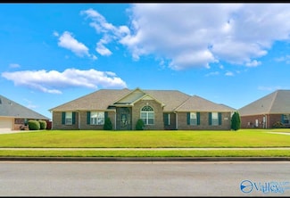 13196 Summerfield Dr, Athens, AL 35613