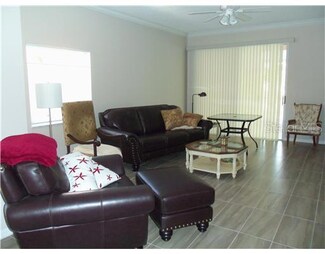 3771 Darston St Unit 2, Palm Harbor, FL 34685