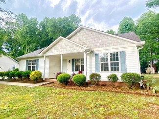 6834 Sullins Rd, Charlotte, NC 28214