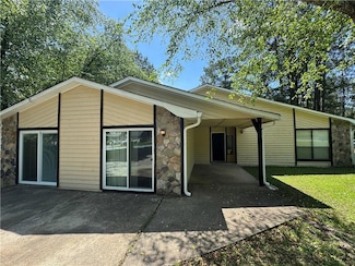 120 Squirrel Way, Atlanta, GA 30349