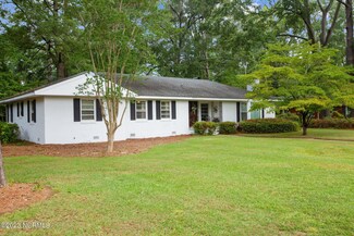 1710 Cambridge Dr, Kinston, NC 28504