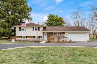 9976 Stoudertown Rd NW, Baltimore, OH 43105