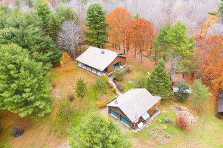 664 Coboro Rd, Stetson, ME 04488