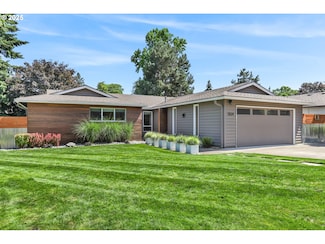 5524 SE Hillwood Cir, Milwaukie, OR 97267