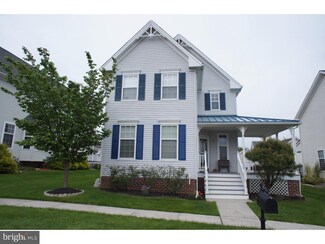 7 Lacey Ave, Warminster, PA 18974