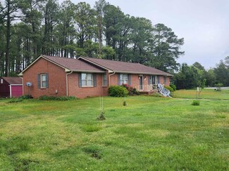 20254 Deep Creek Rd, Onancock, VA 23417
