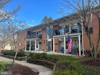 3417 University Blvd W Unit 302, Kensington, MD 20895